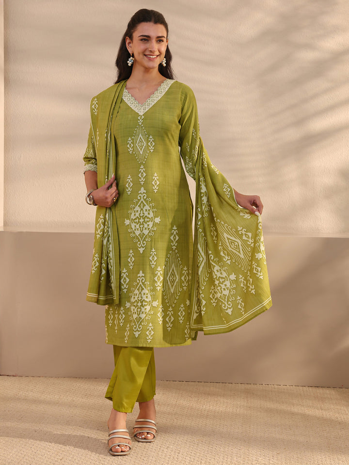 Green Ethnic Printed Silk Blend Straight Suit Set With Duaptta