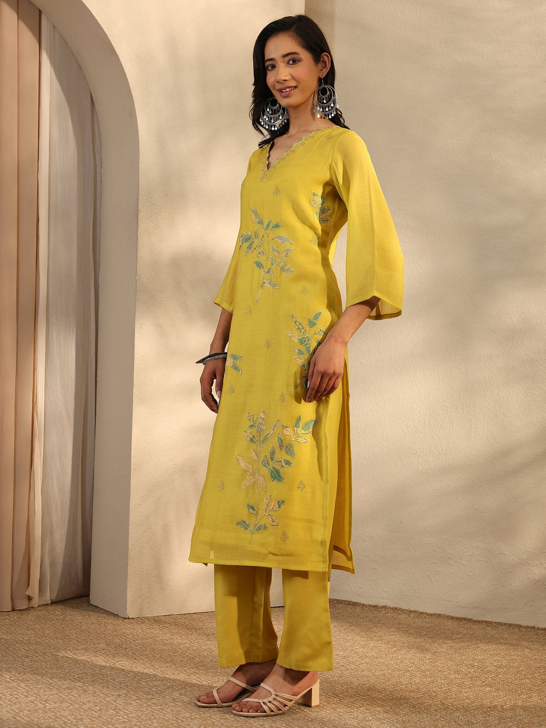 Green Embroidered Chanderi Cotton Straight Suit Set With Dupatta