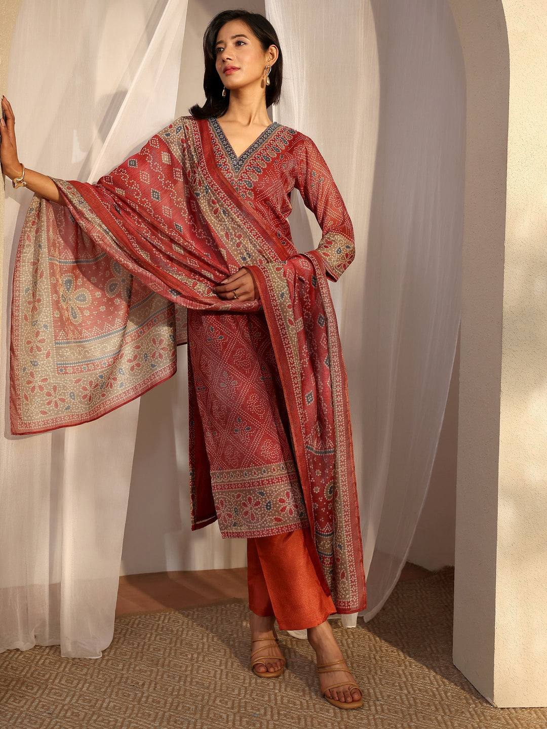 Rust Bandhani Printed Silk Blend Straight Suit Set With Dupatta