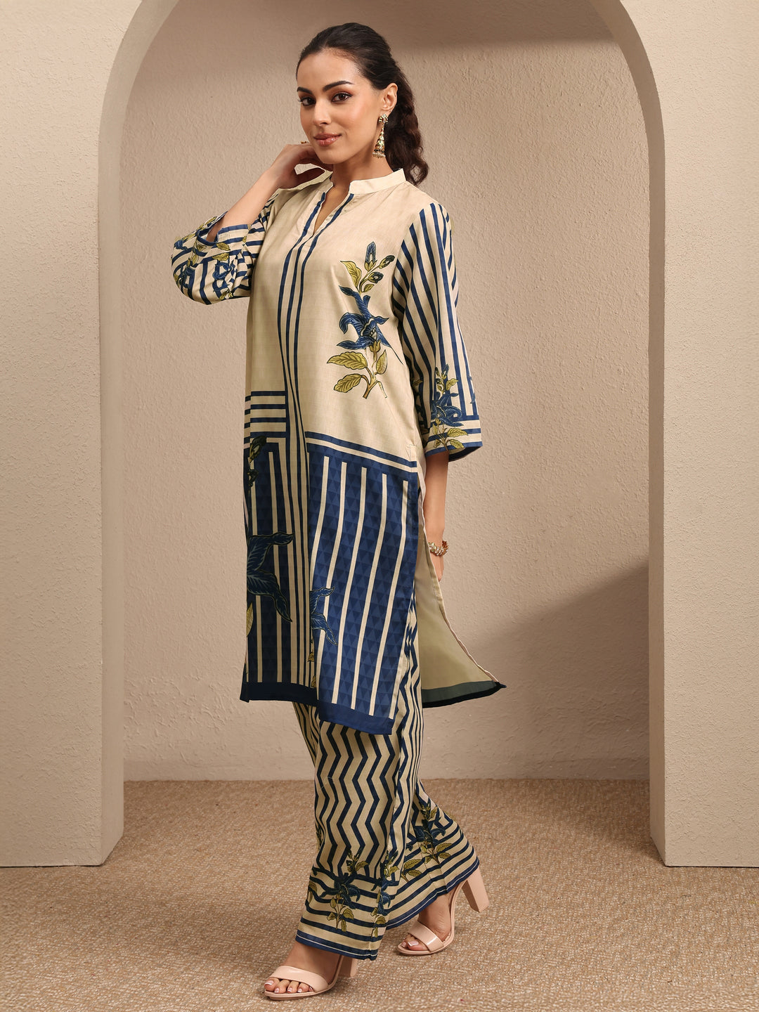 Off White Printed Cotton Blend Co-Ord Set