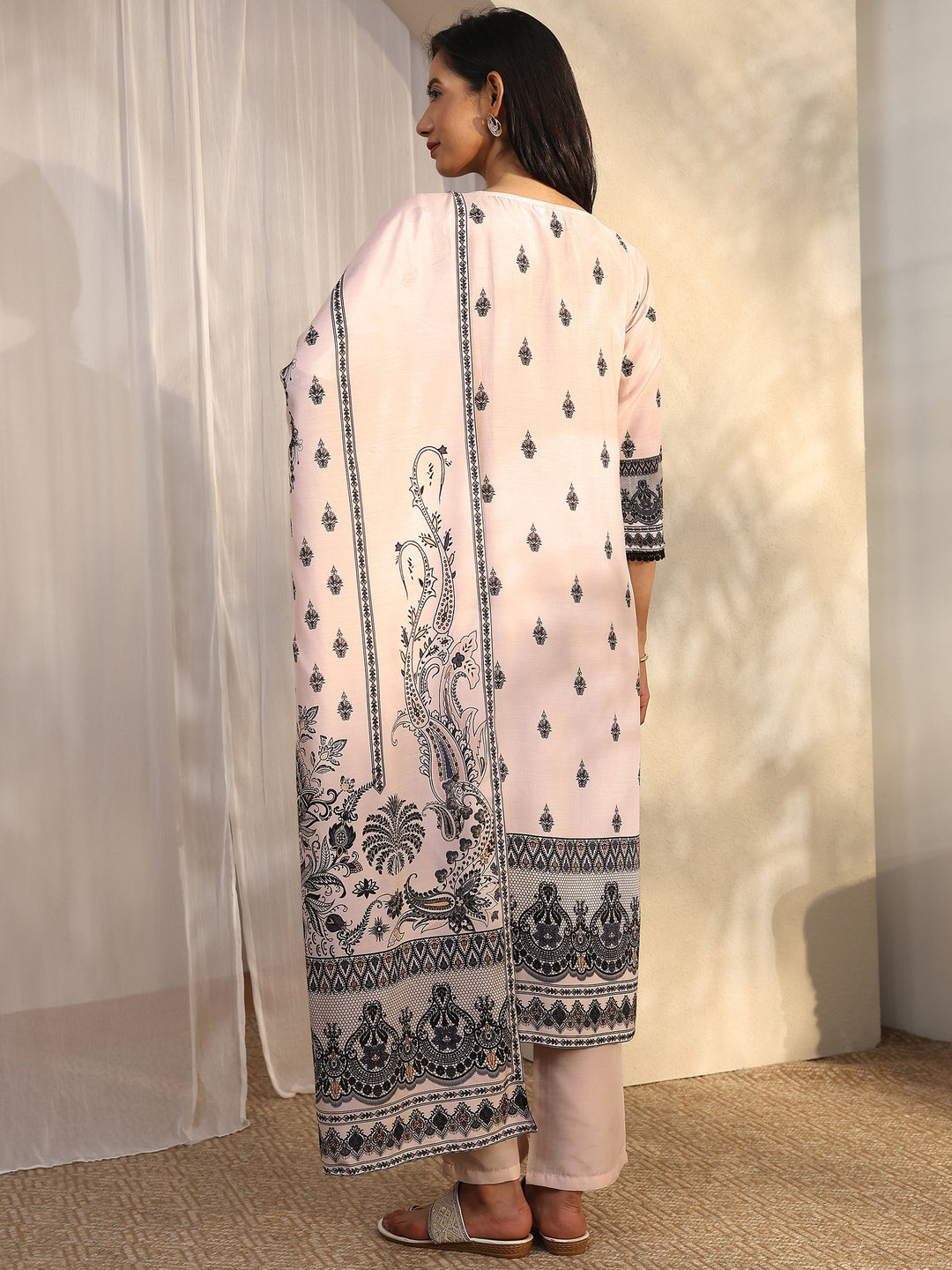 Off White Printed Muslin Straight Suit Set With Dupatta