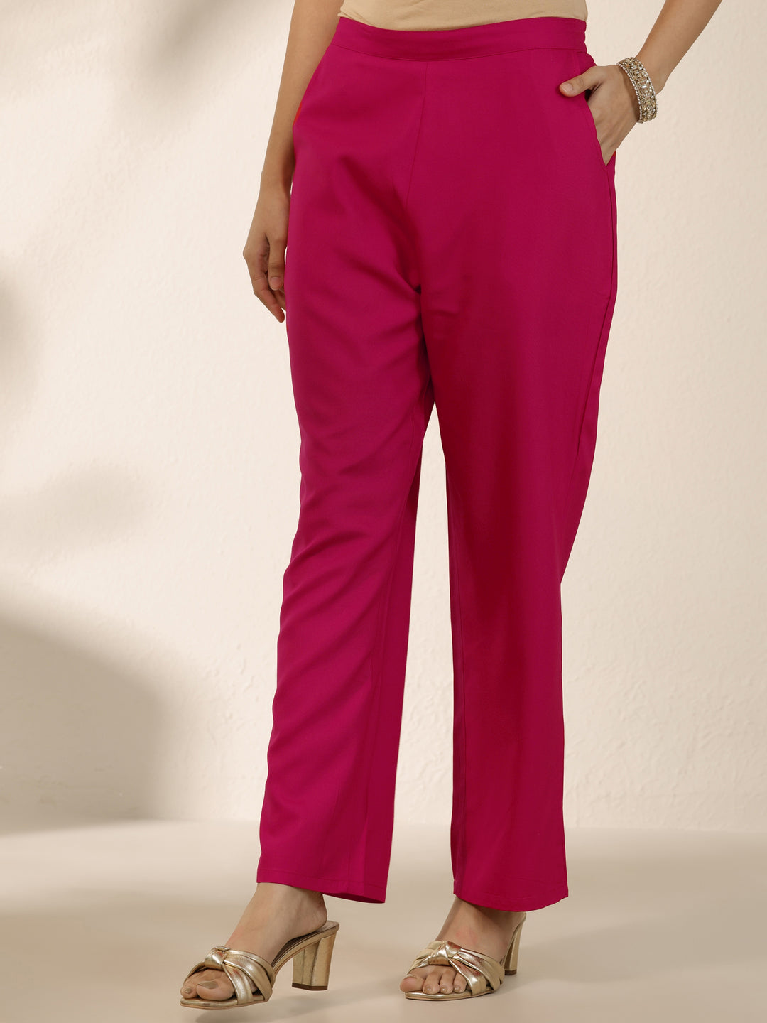 Pink Embroidered Silk Blend Straight Suit Set With Dupatta