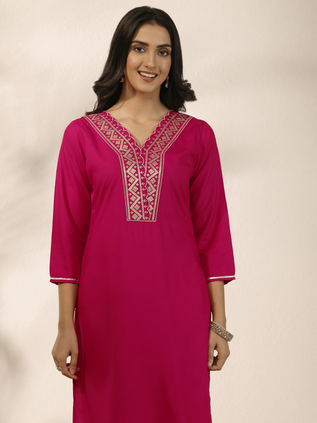 Pink Embroidered Silk Blend Straight Suit Set With Dupatta