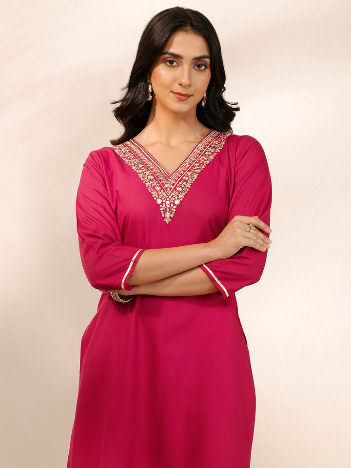 Pink Embroidered Silk Blend Straight Suit Set With Dupatta