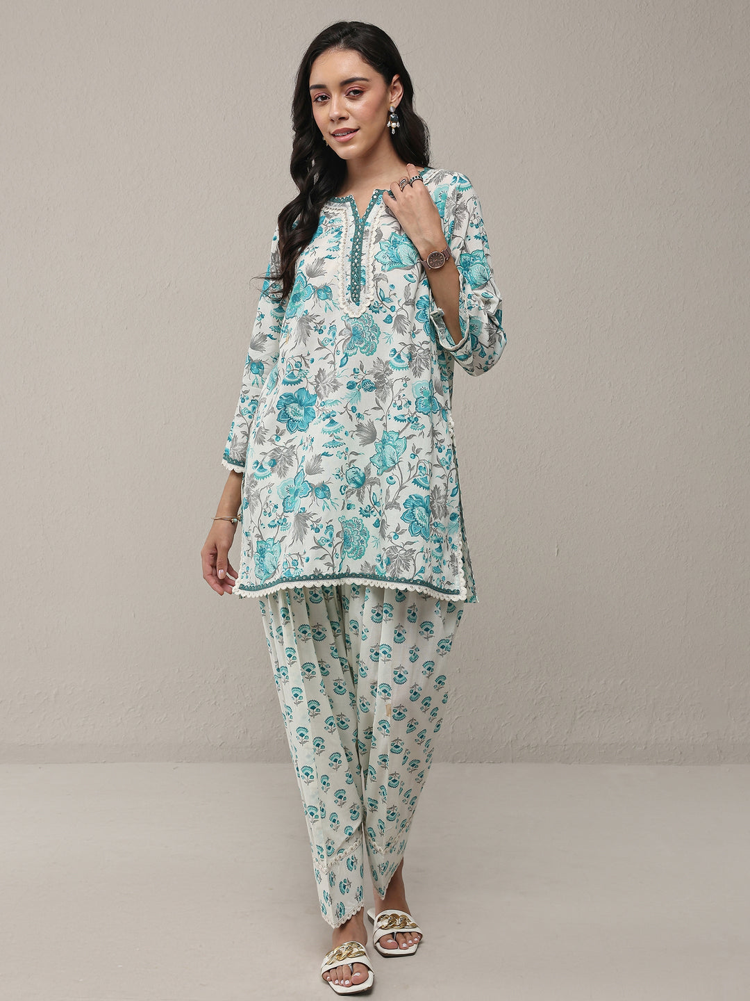 Blue Floral Printed Cotton Straight Kurta Set