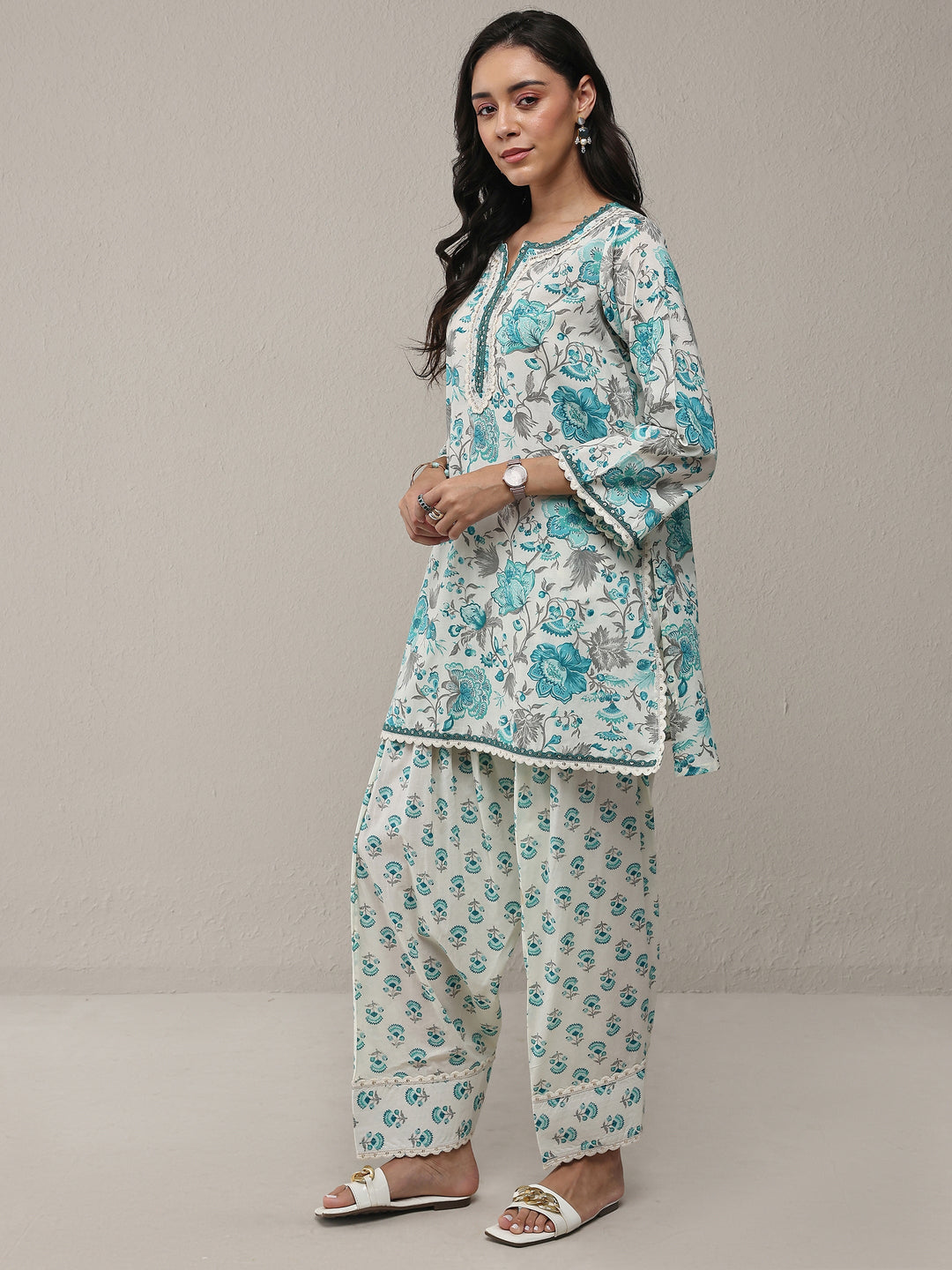 Blue Floral Printed Cotton Straight Kurta Set