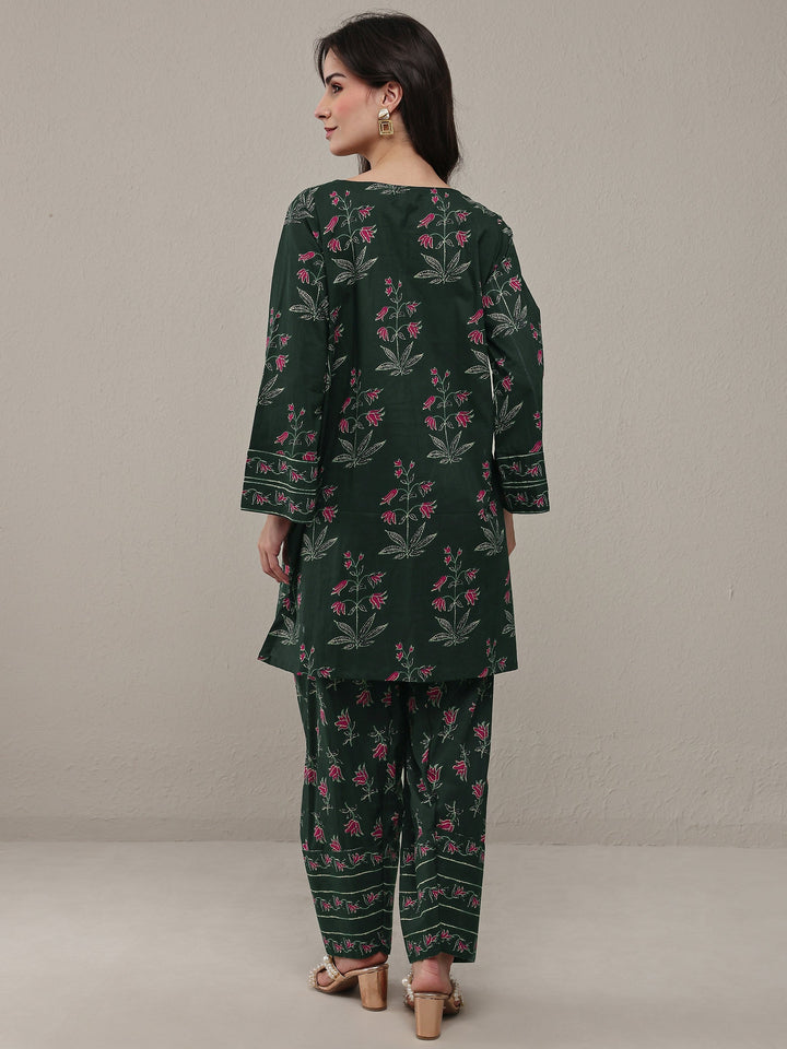 Green Floral Printed Cotton Straight Kurta Set