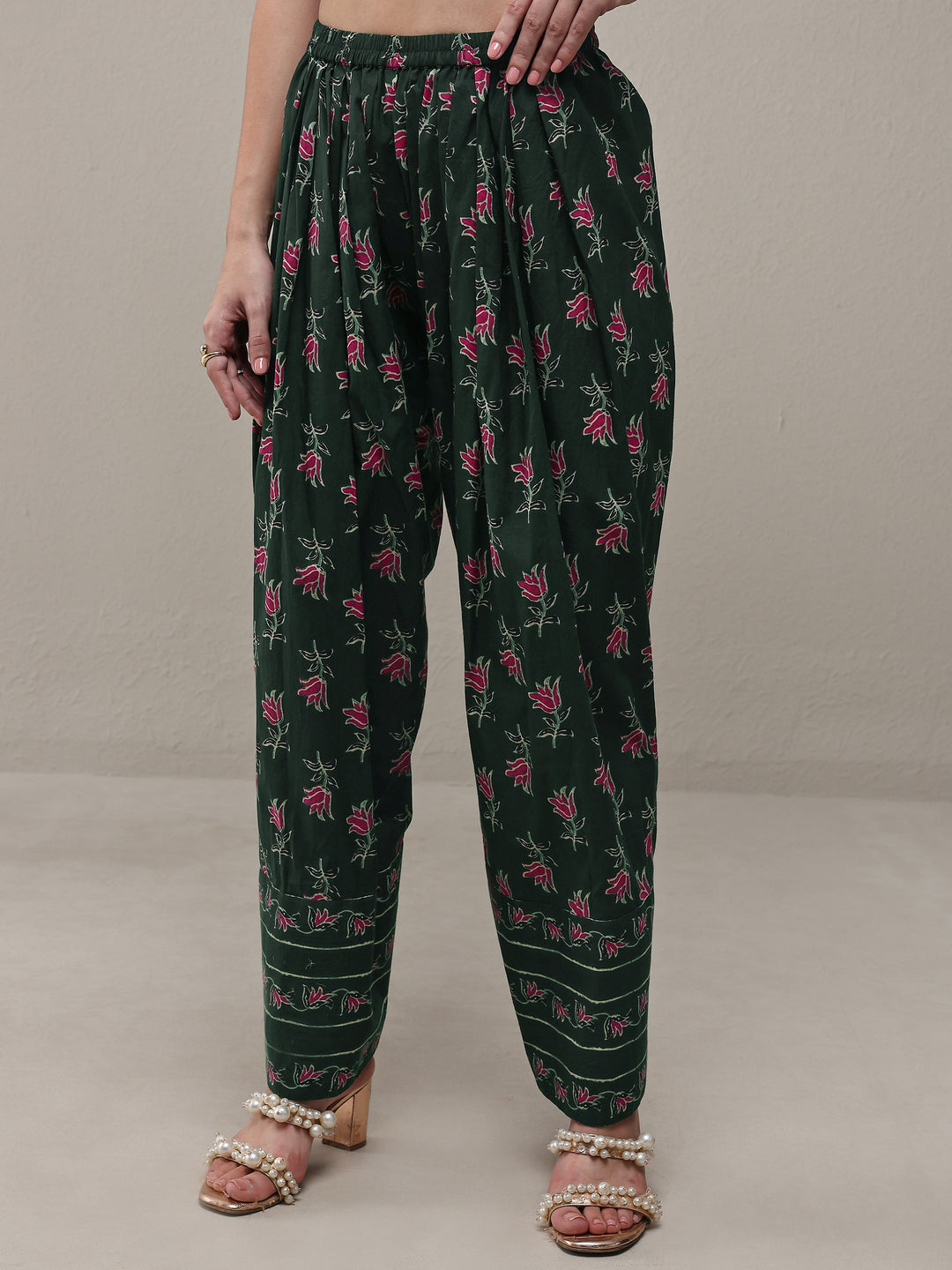 Green Floral Printed Cotton Straight Kurta Set