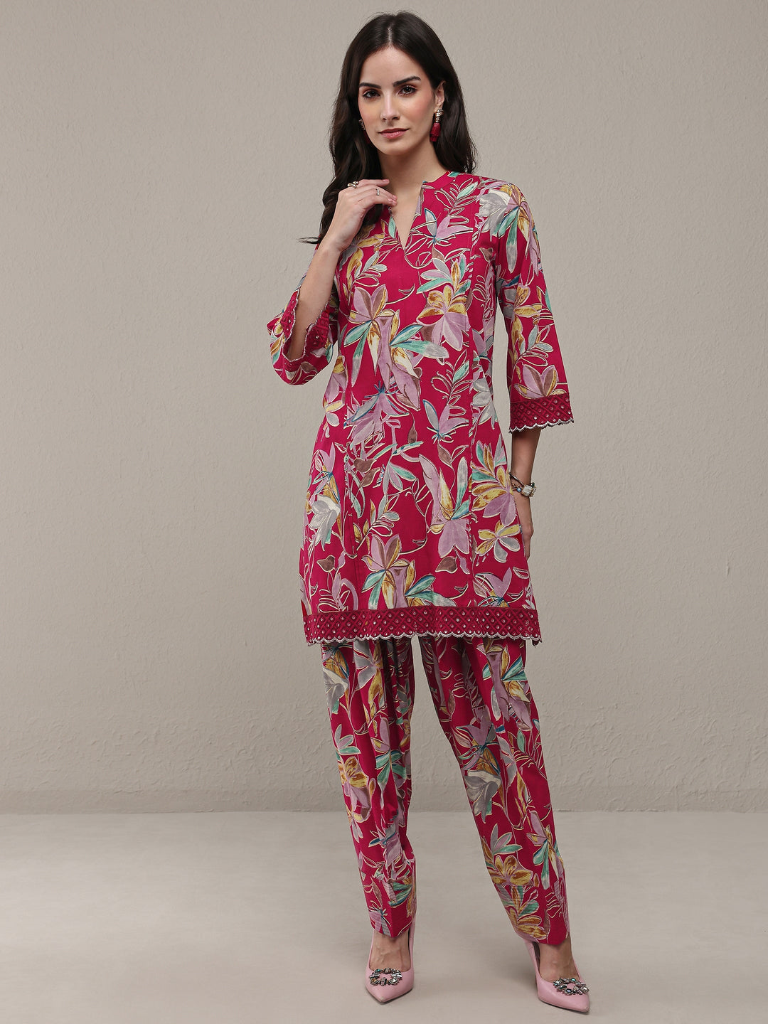 Pink Floral Printed Cotton Straight Kurta Set
