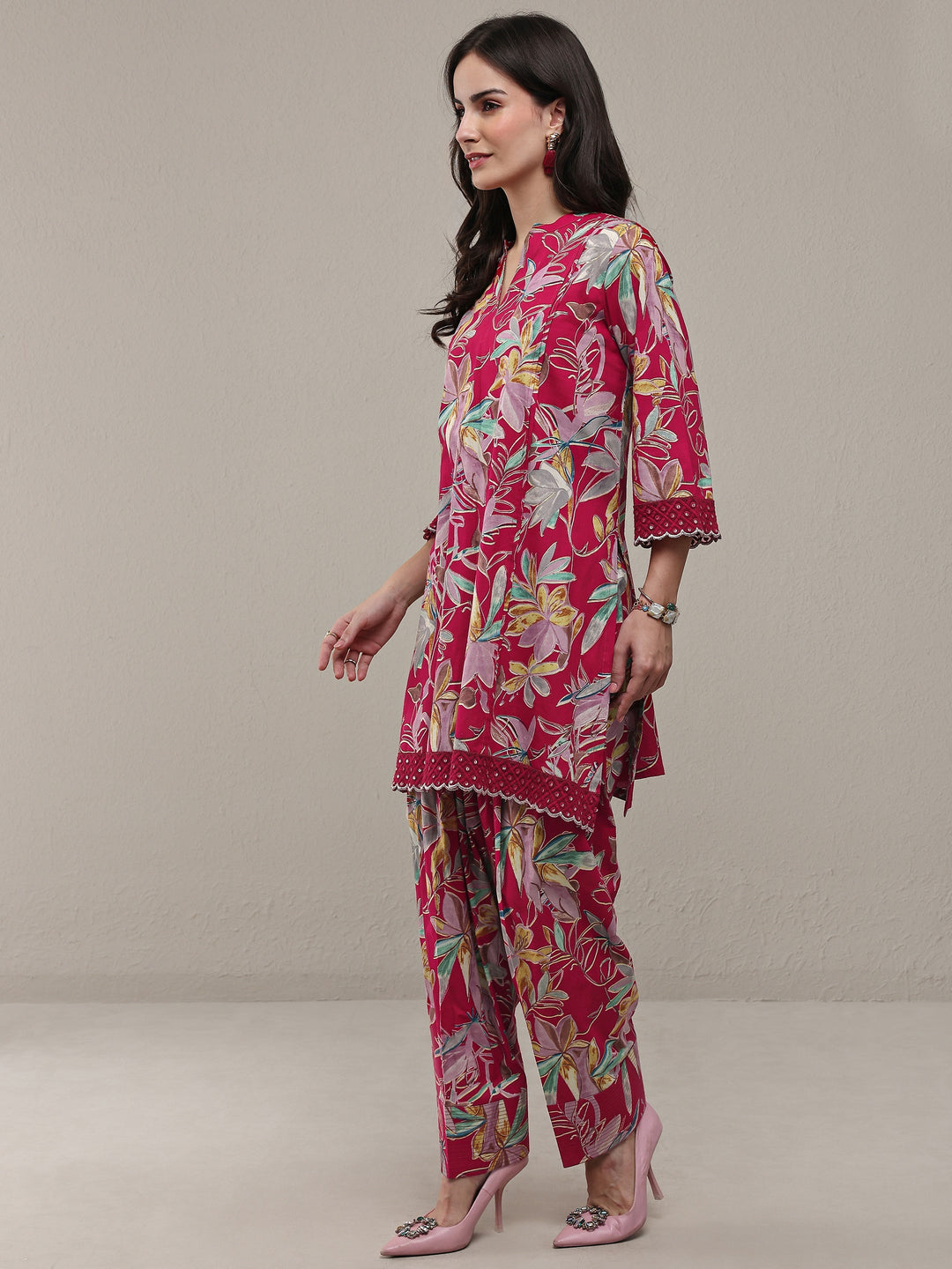 Pink Floral Printed Cotton Straight Kurta Set