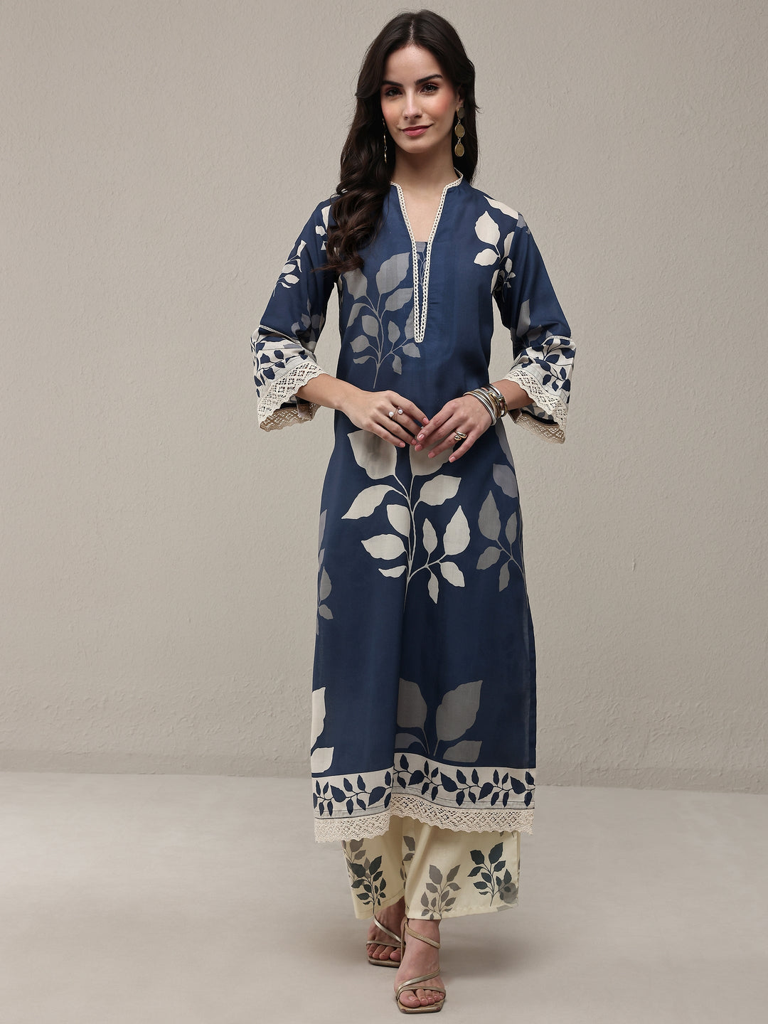 Navy Blue Floral Printed Cotton Blend Straight Kurta Set