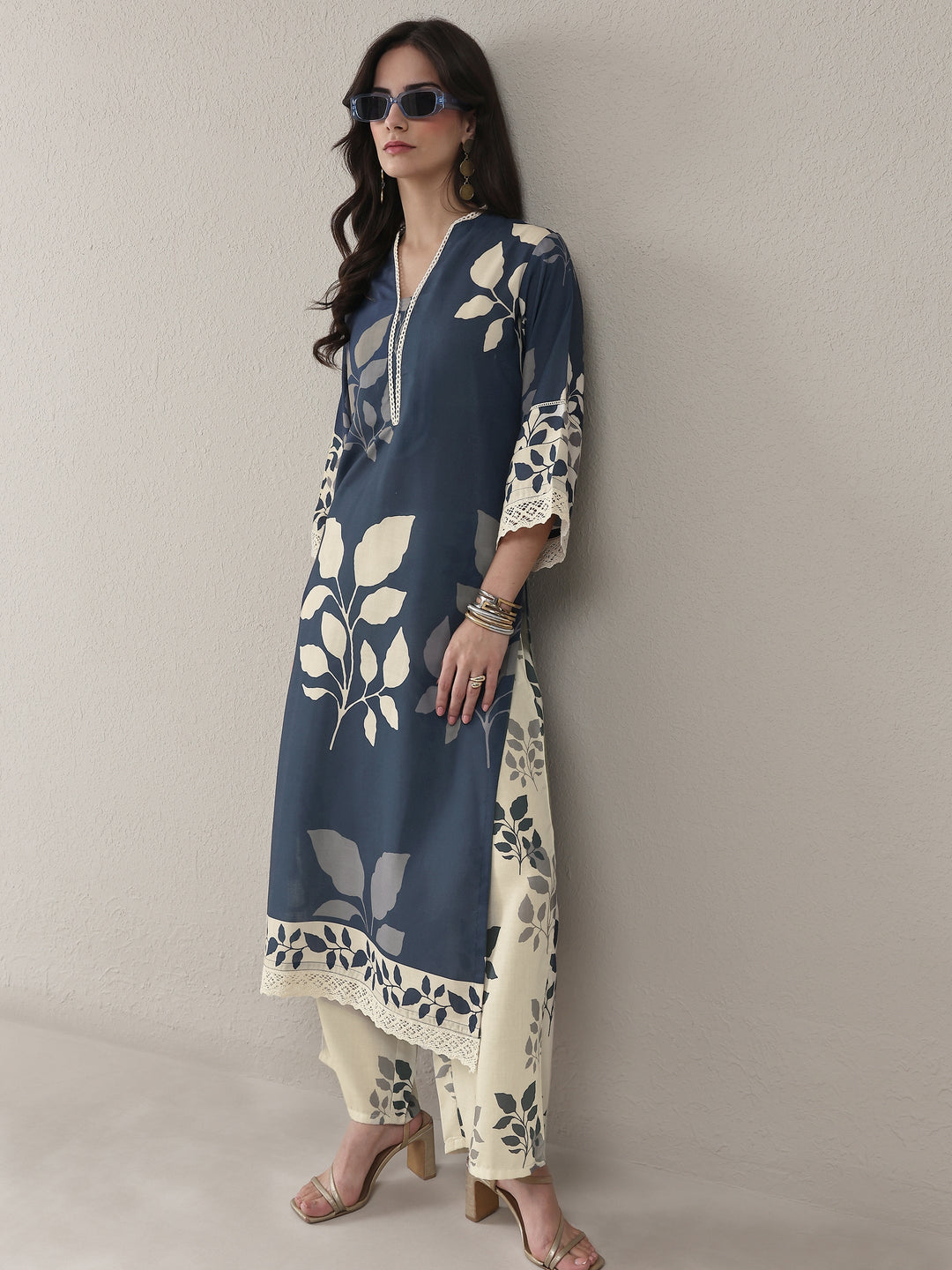Navy Blue Floral Printed Cotton Blend Straight Kurta Set