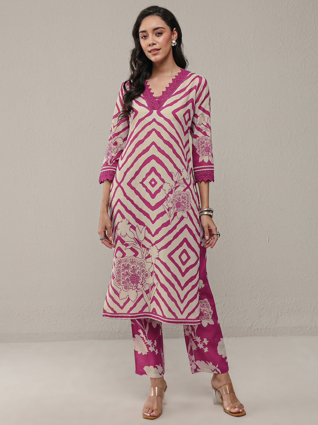 Libas Pink Geometric Printed Cotton Blend Straight Kurta Set