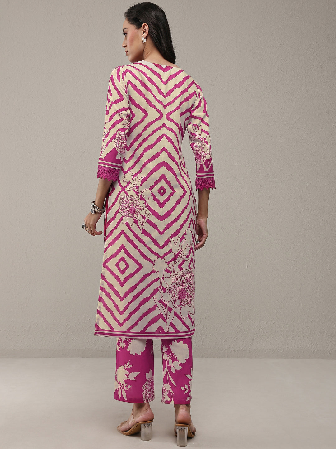 Libas Pink Geometric Printed Cotton Blend Straight Kurta Set