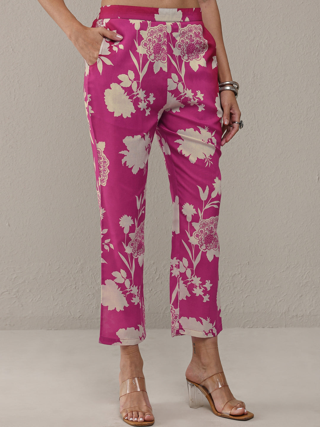 Libas Pink Geometric Printed Cotton Blend Straight Kurta Set