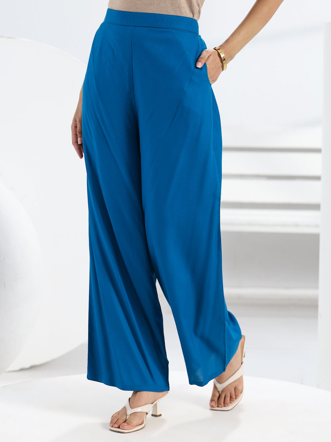 Blue Solid Viscose Rayon A-Line Kurta Set