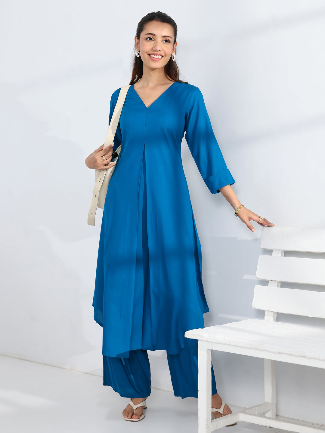 Blue Solid Viscose Rayon A-Line Kurta Set