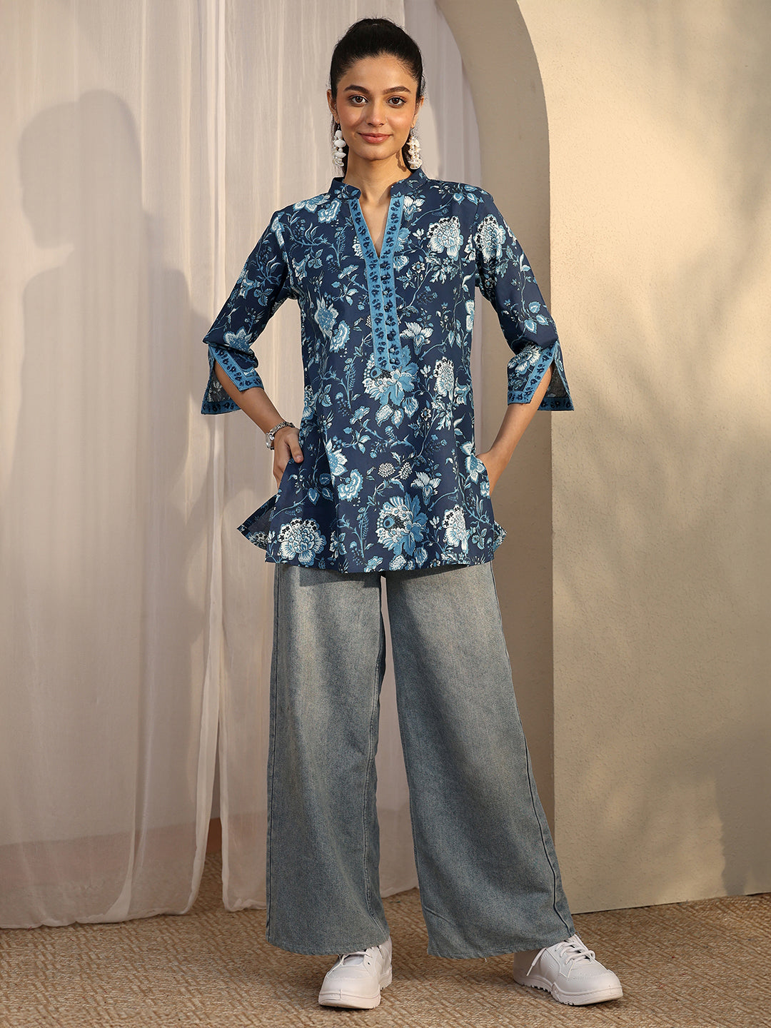 Blue Printed Cotton Straight Short Kurti
