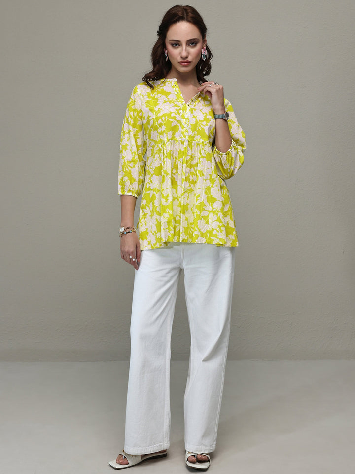 Green Floral Printed Cotton A-Line Short Kurti