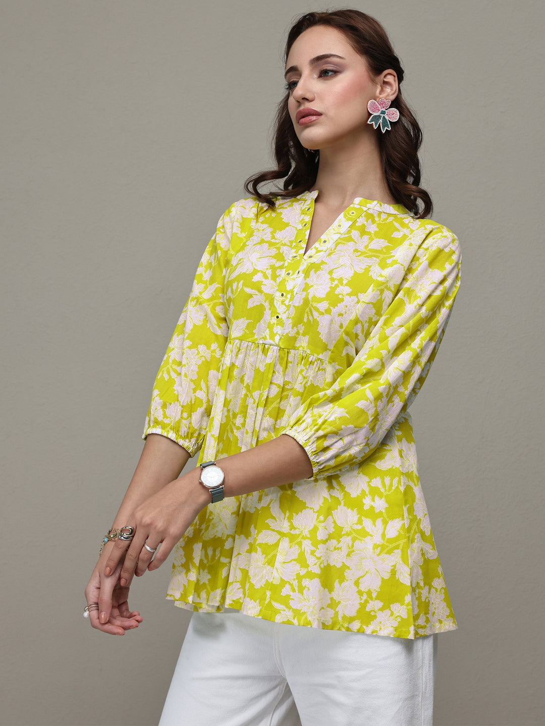 Green Floral Printed Cotton A-Line Short Kurti
