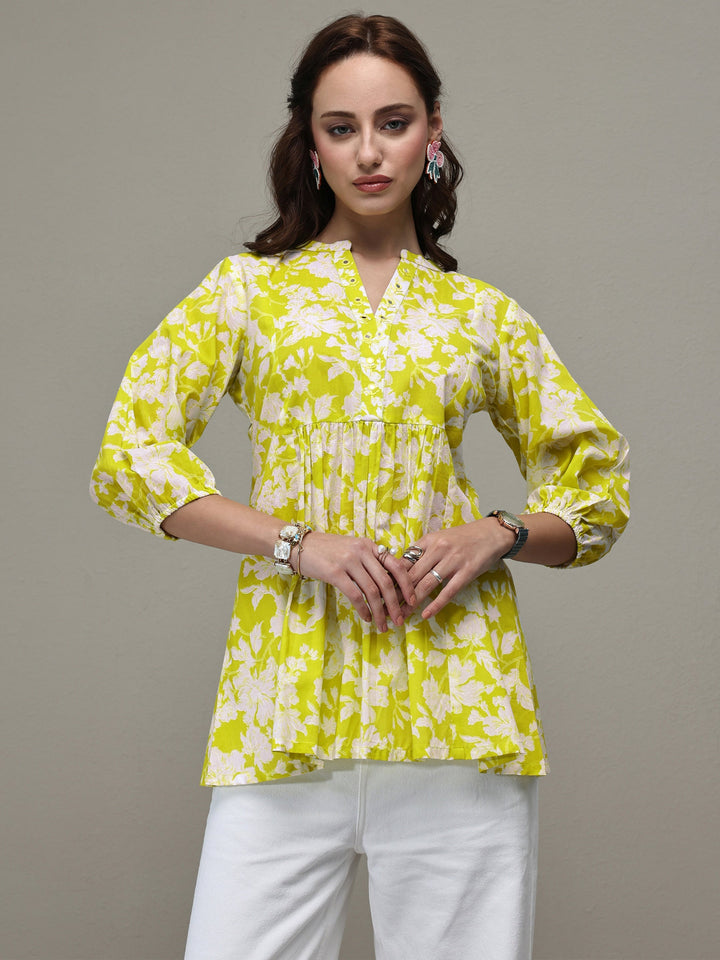 Green Floral Printed Cotton A-Line Short Kurti