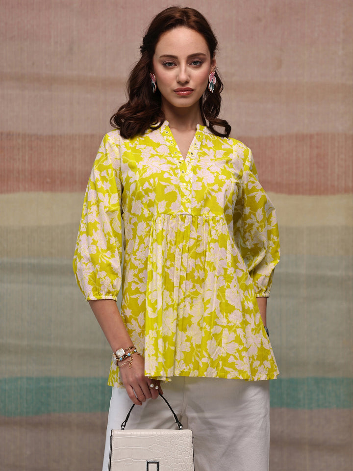 Green Floral Printed Cotton A-Line Short Kurti