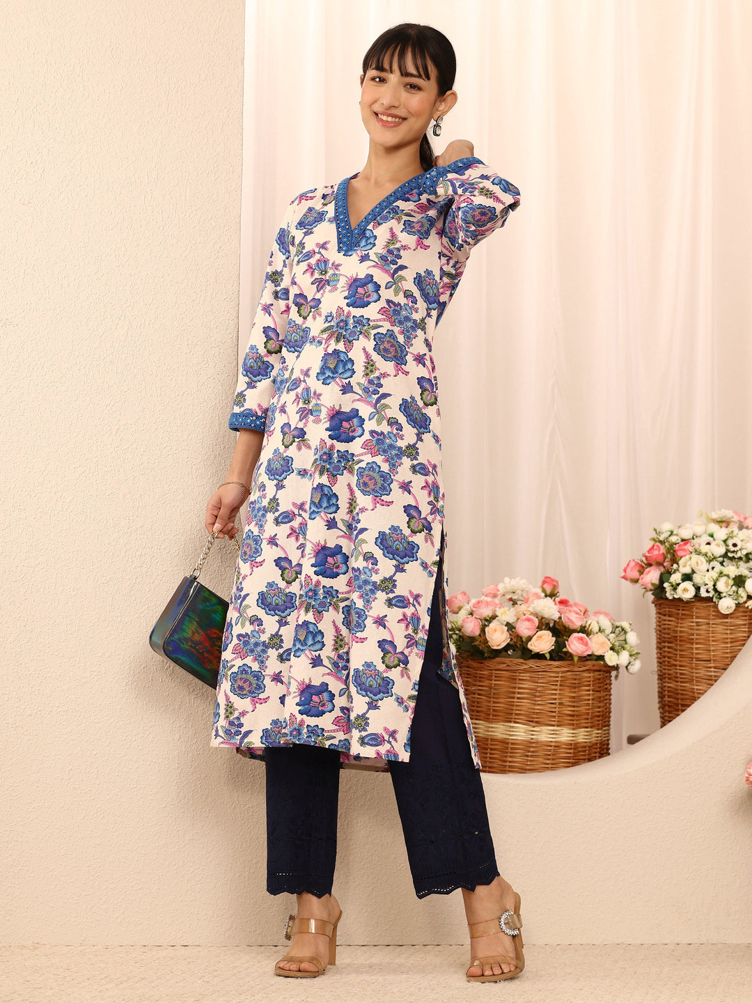 Blue Floral Printed Cotton Straight Kurta