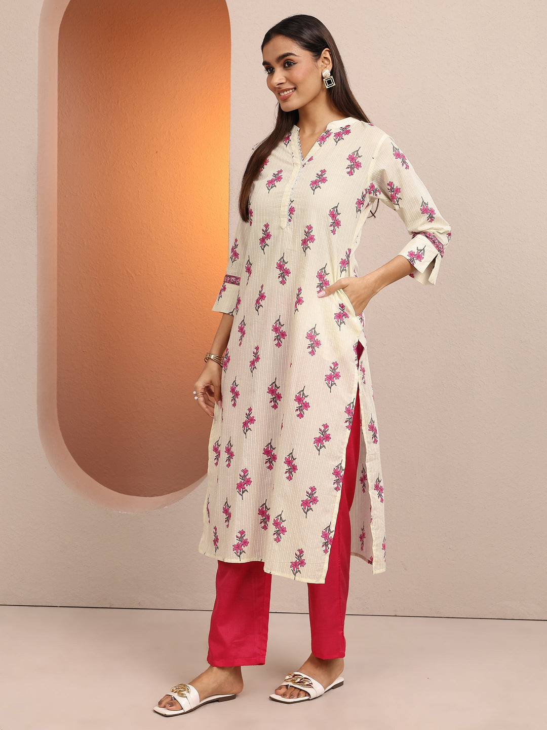 Off White Printed Cotton Straight Kurta