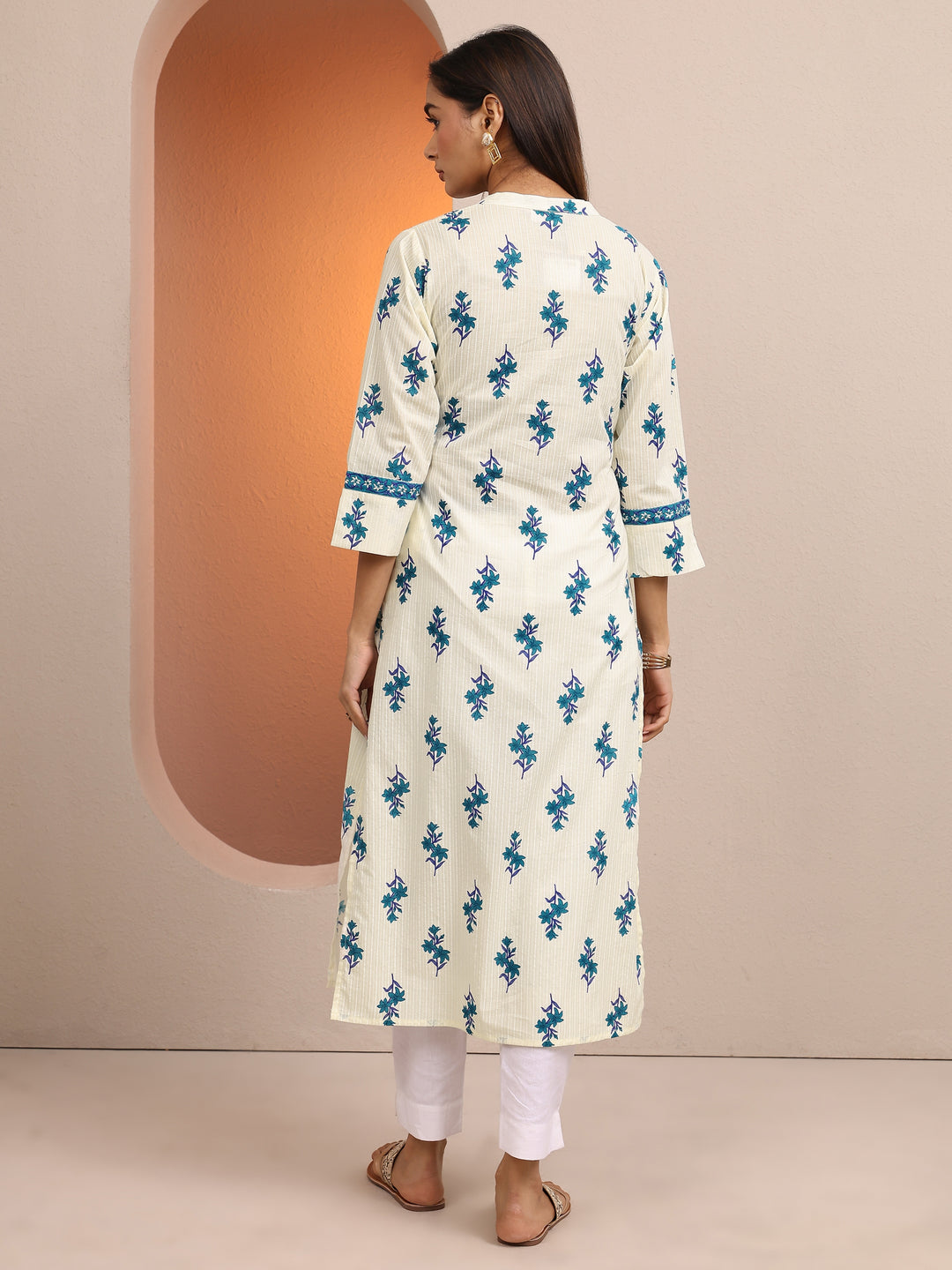 Off White Printed Cotton Straight Kurta