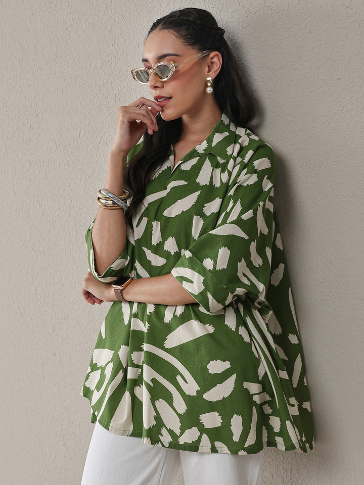 Green Abstract Printed Cotton Straight Short Kurti