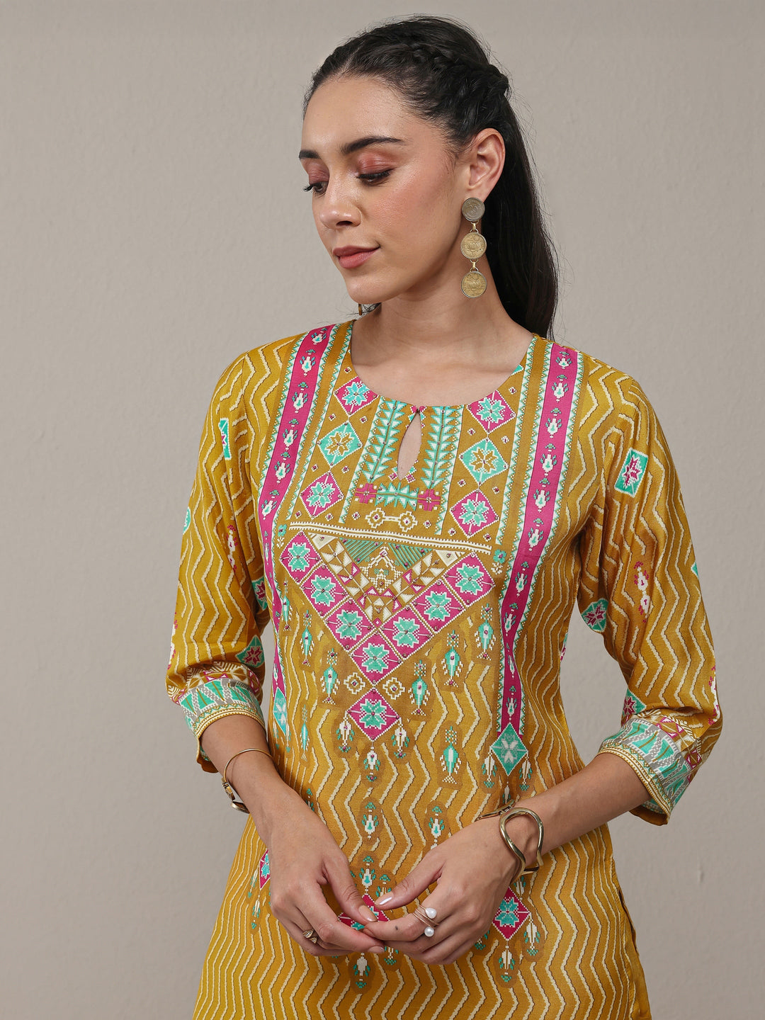 Mustard Chevron Printed Silk Blend Straight Kurta