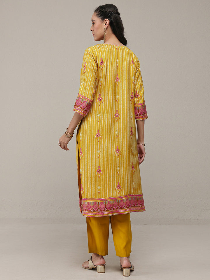 Mustard Ethnic Printed Silk Blend Straight Kurta