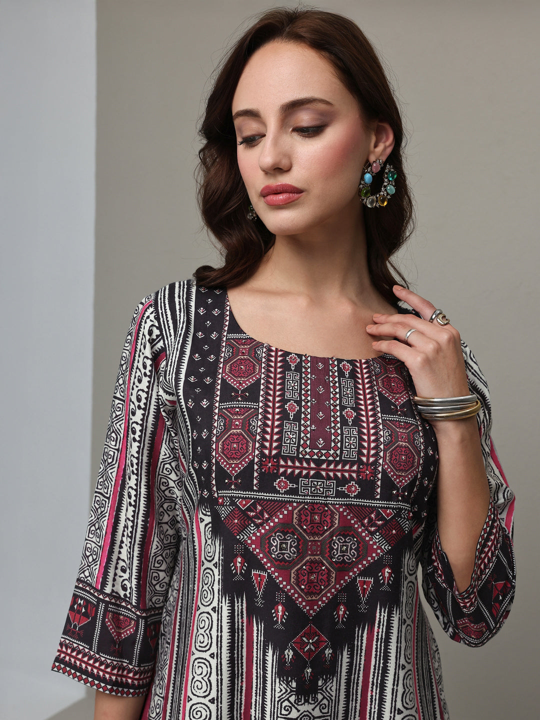 Black Ethnic Printed Silk Blend Straight Kurta