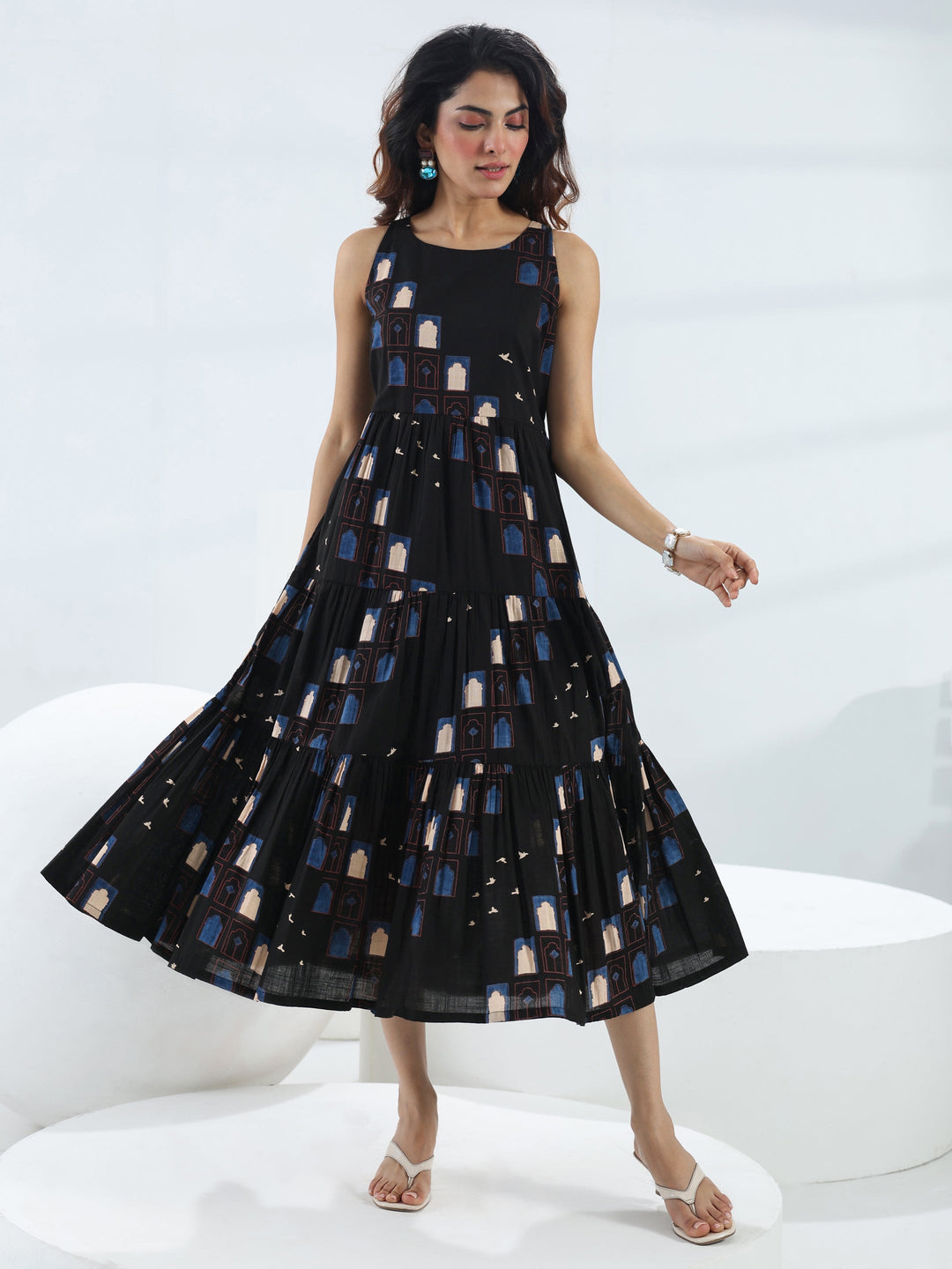 Black Quirky Printed Cotton Fit-And-Flare One-Piece Tiered Dress