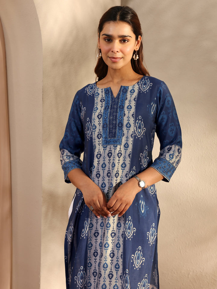 Indigo Ethnic Motif Printed Silk Blend Straight Kurta