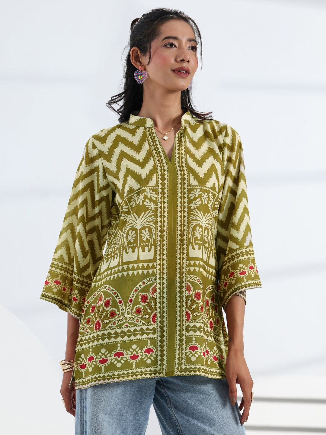 Green Ethnic Printed Cotton Blend Straight Short Kurti