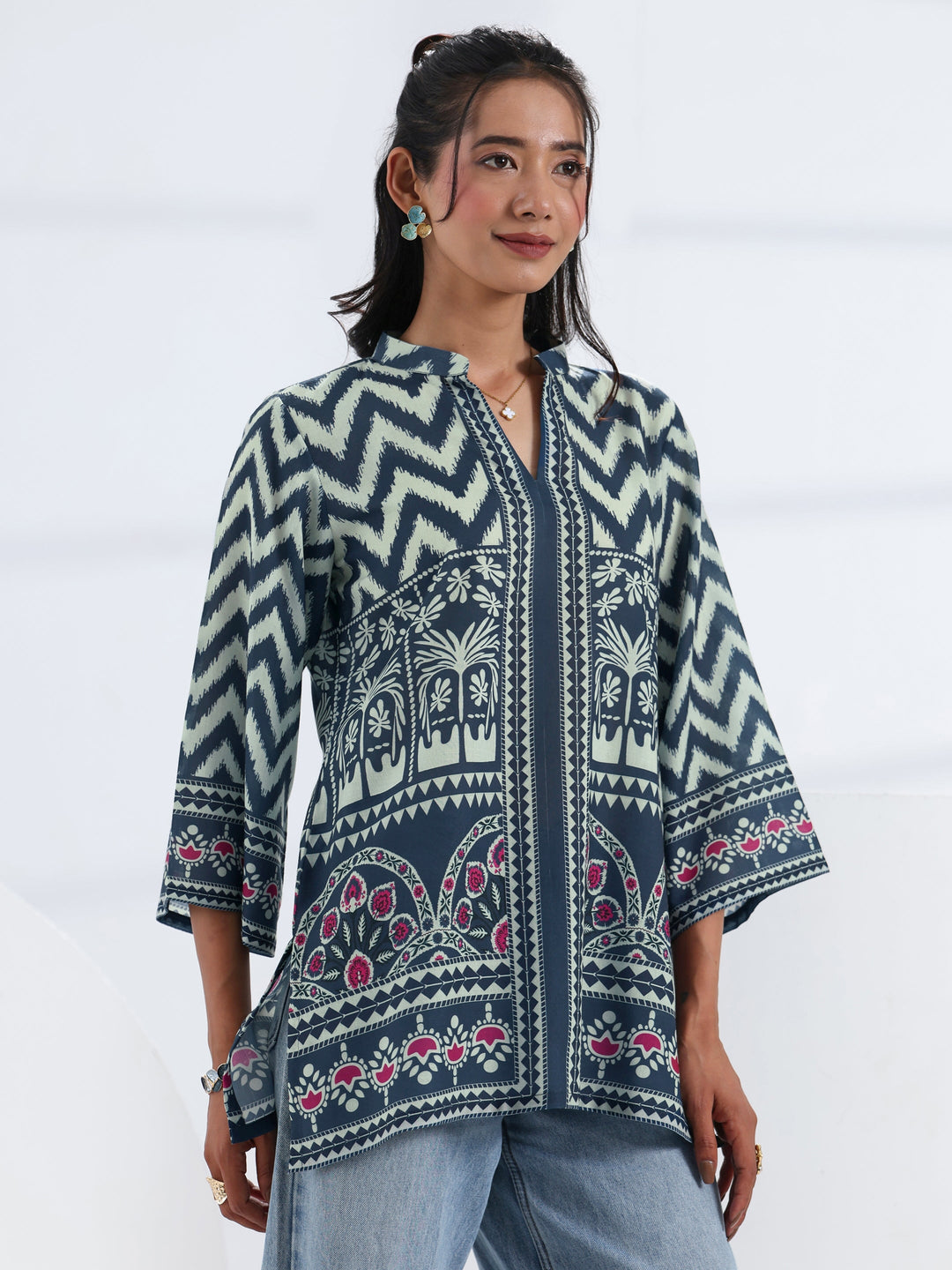 Navy Blue Ethnic Printed Cotton Blend Straight Short Kurti