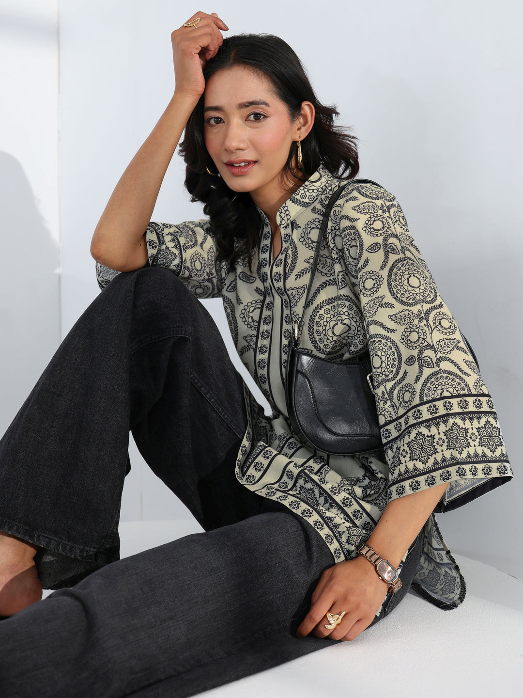 Off White Ethnic Printed Cotton Blend Straight Short Kurti