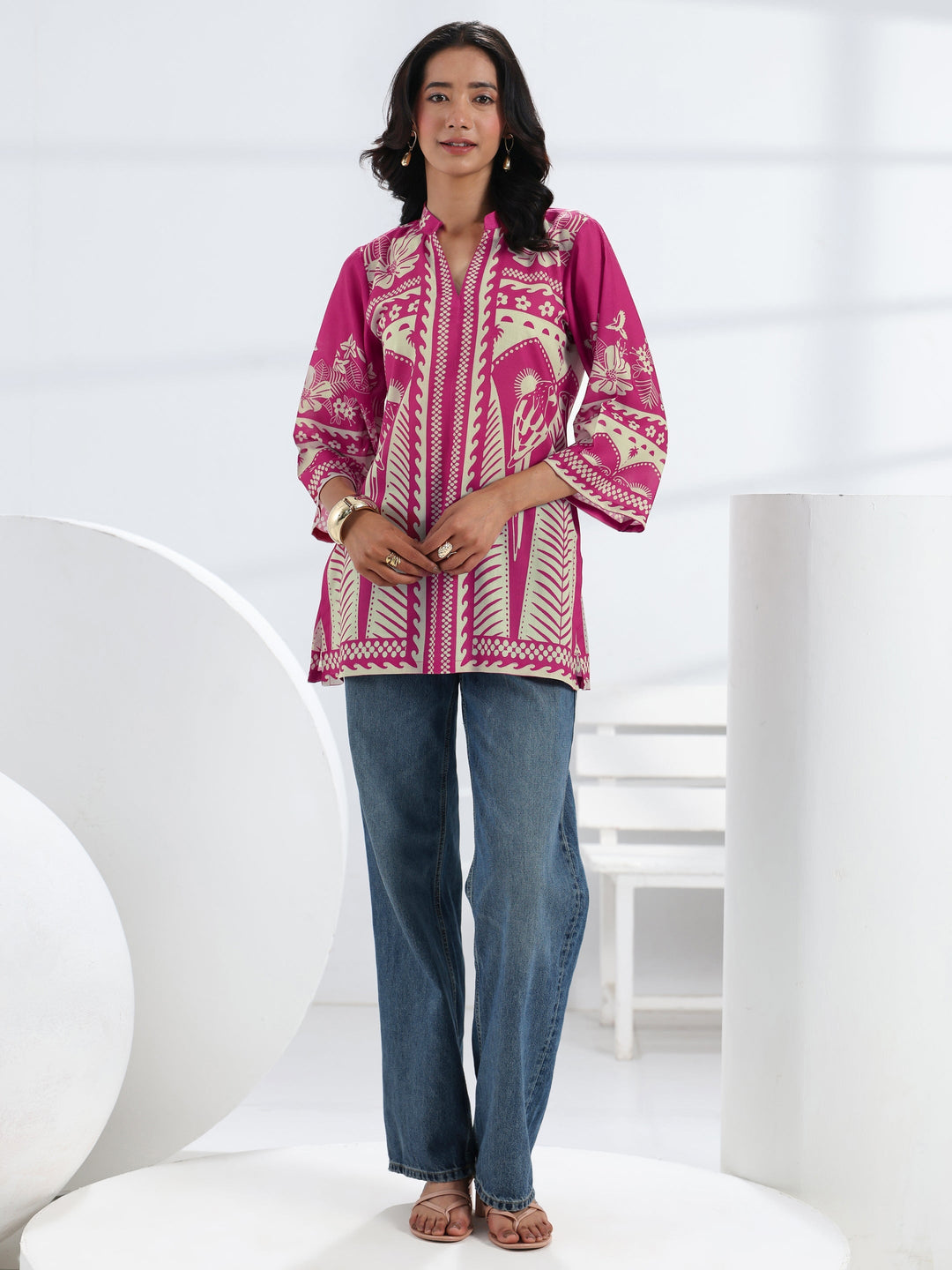 Pink Tropical Printed Cotton Blend Straight Short Kurti