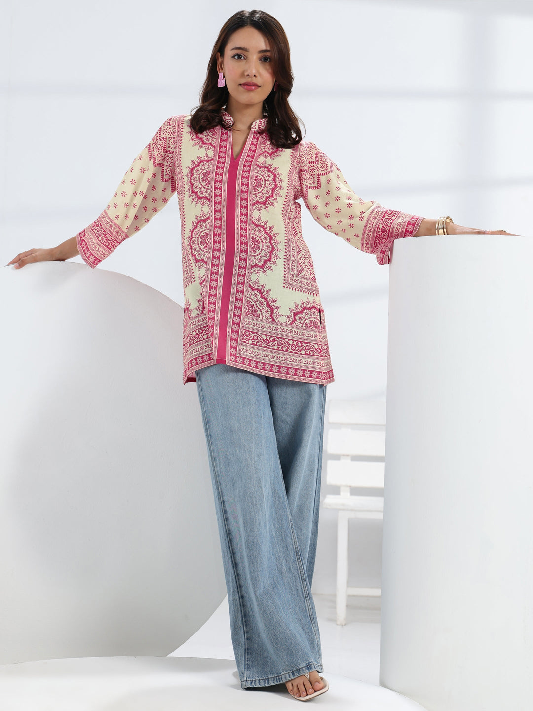 Pink Ethnic Motif Printed Cotton Blend Straight Short Kurti