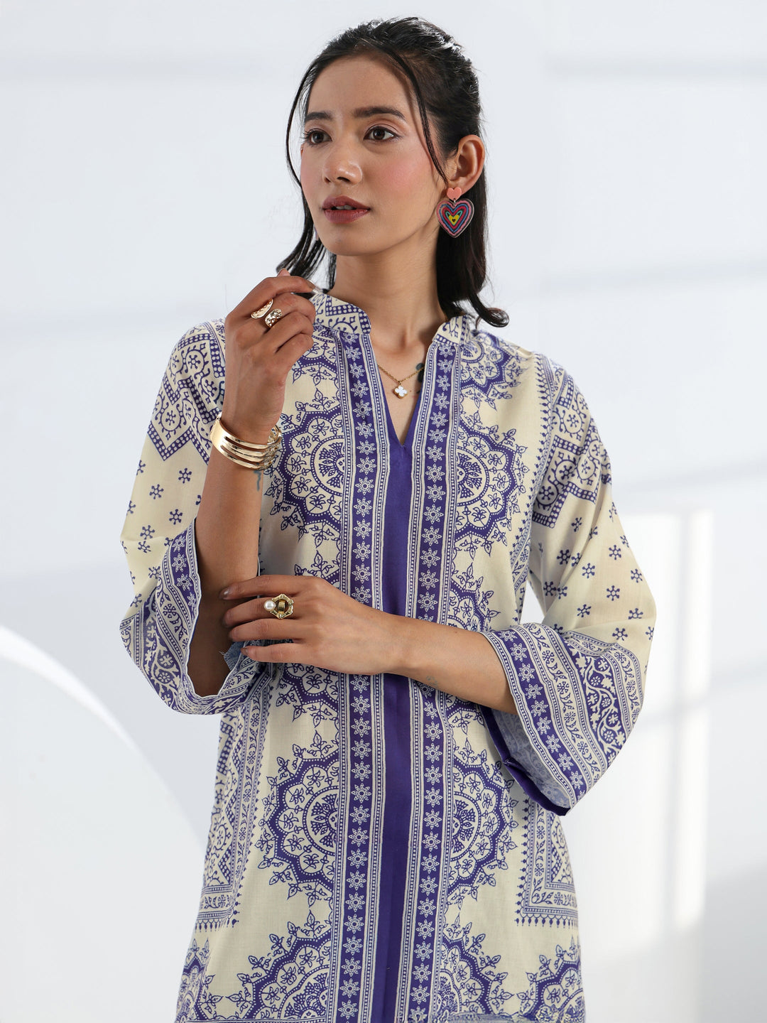 Off White Ethnic Printed Cotton Blend Straight Short Kurti