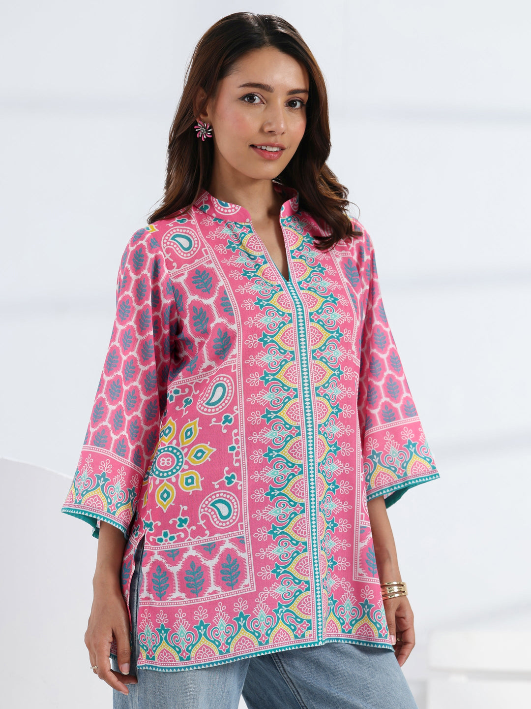 Pink Ethnic Motif Printed Cotton Blend Straight Short Kurti