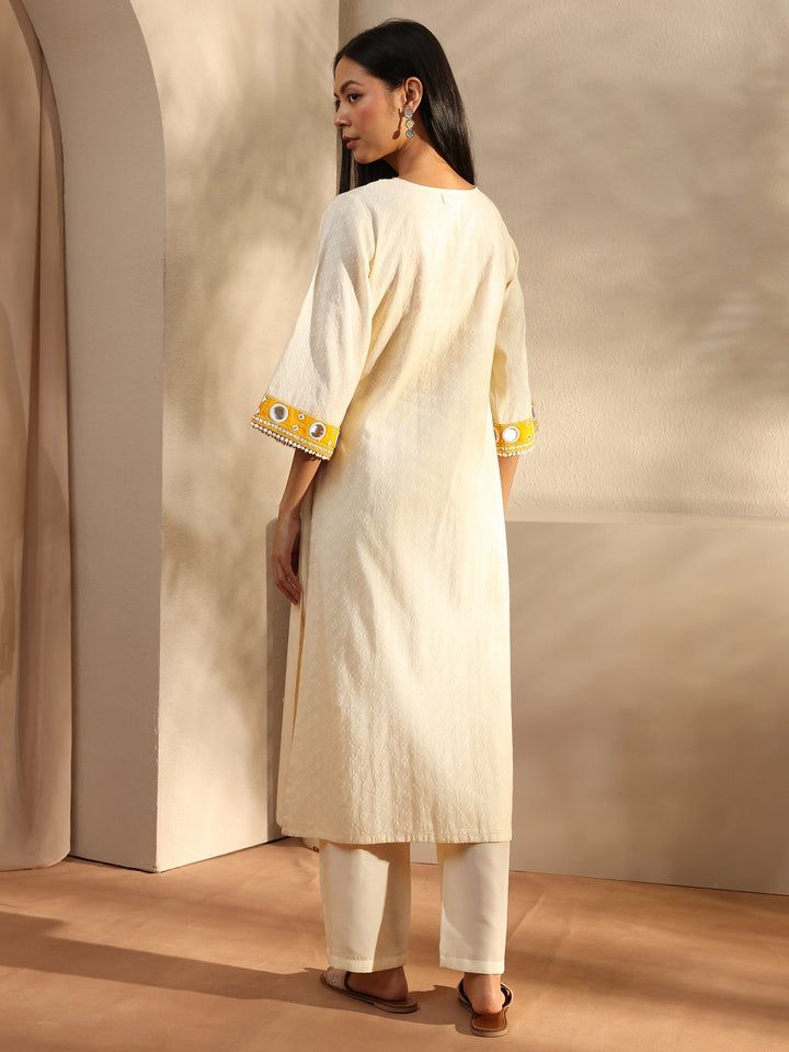 Off White Embroidered Cotton Straight Kurta