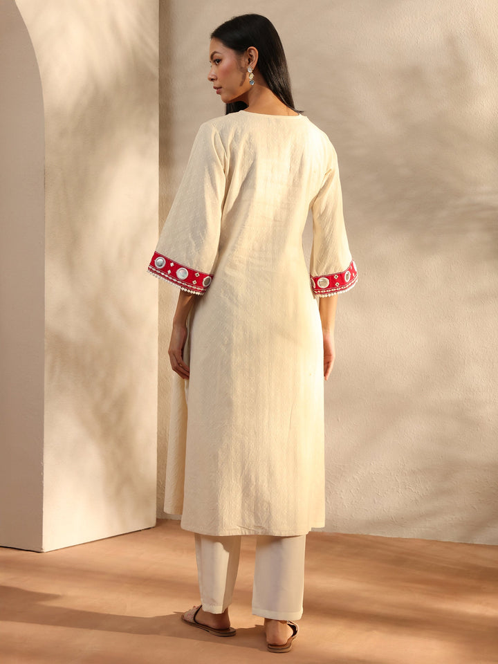 Off White Embroidered Cotton Straight Kurta