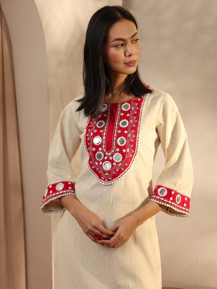 Off White Embroidered Cotton Straight Kurta