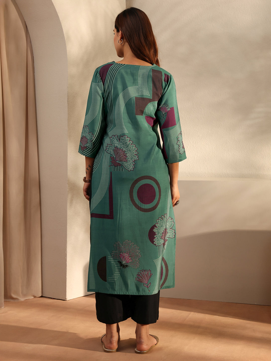 Green Printed Silk Blend Straight Kurta