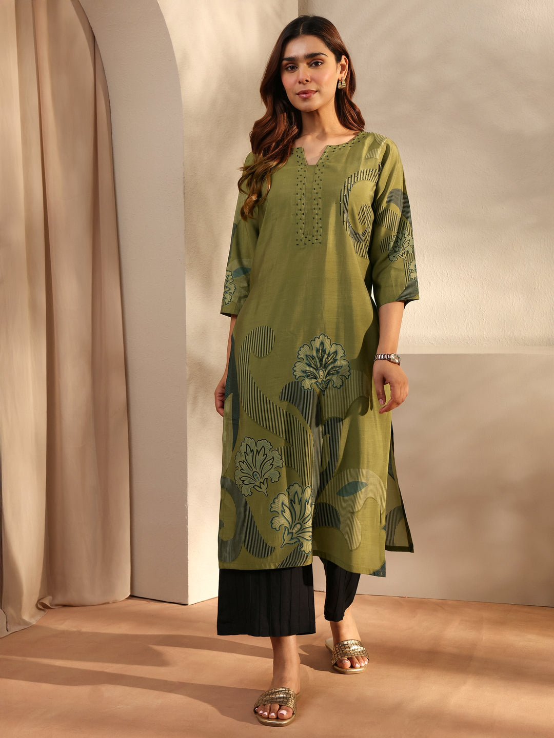 Green Printed Silk Blend Straight Kurta