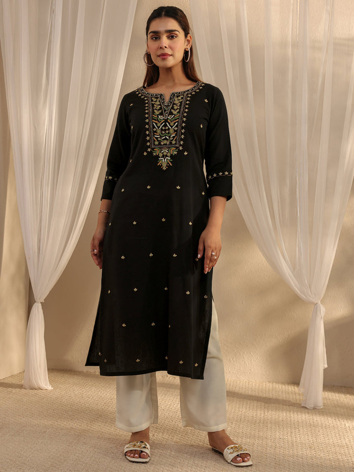Black Ethnic Motif Embroidered Cotton Straight Kurta