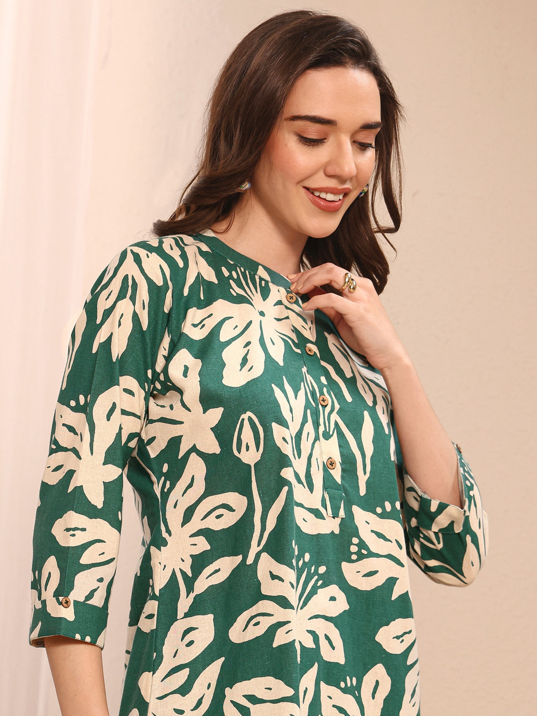 Green Floral Printed Cotton Straight Short Kurti