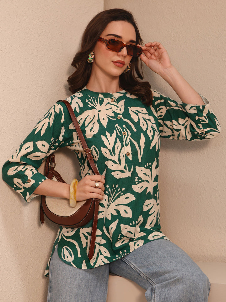 Green Floral Printed Cotton Straight Short Kurti